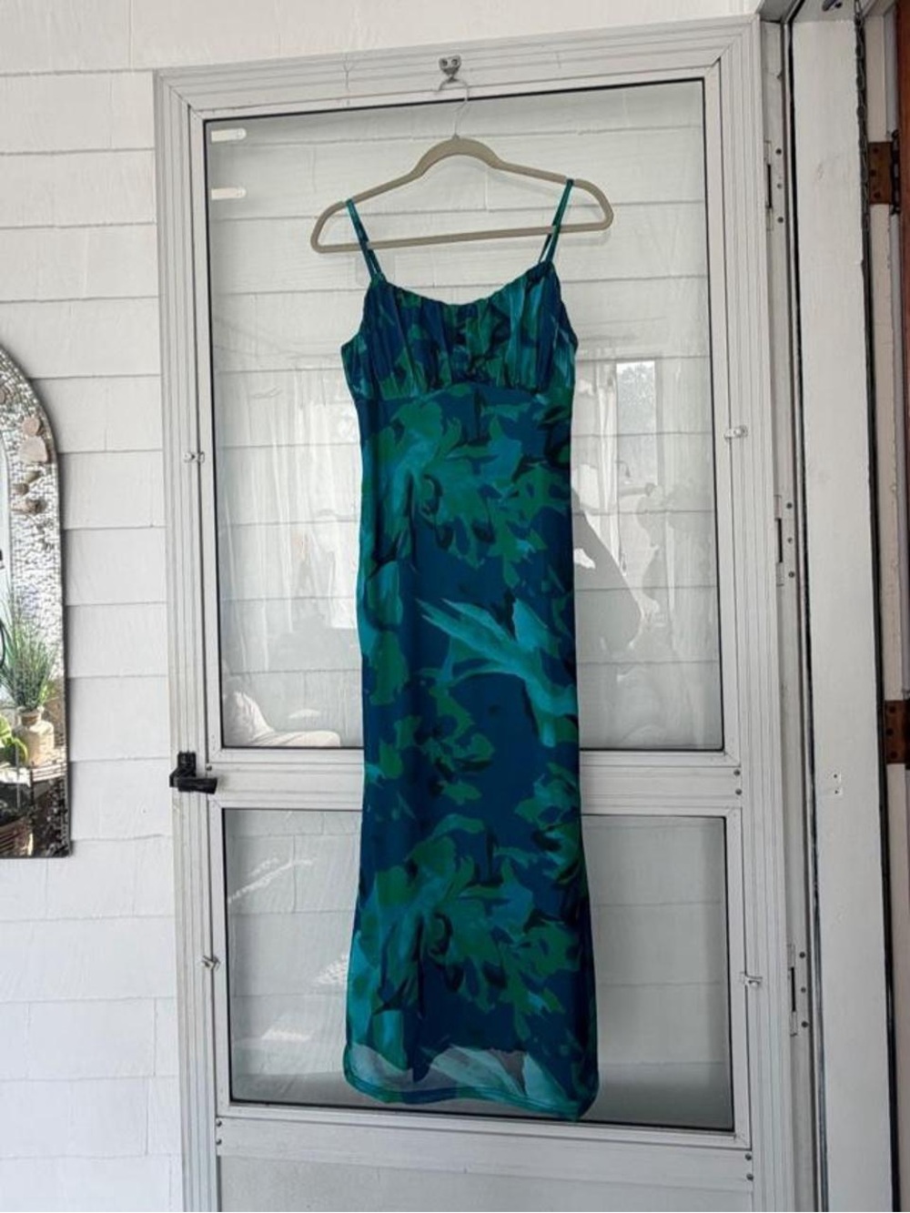 Elegant Blue & Green Floral Maxi Dress - Picture 2 of 7